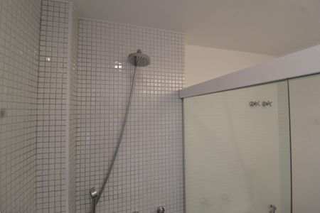 Apartamento à venda com 192m², 3 quartos e 2 vagasBanheiro Social