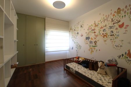 Apartamento à venda com 192m², 3 quartos e 2 vagasQuarto 2
