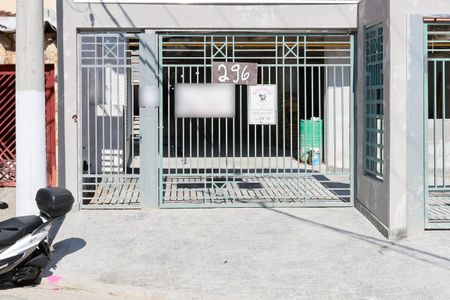 Apartamento à venda com 38m², 2 quartos e 1 vaga Apartamento à venda com 38m², 2 quartos e 1 vagaFachada do condomínio