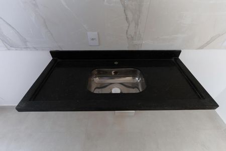 Apartamento à venda com 38m², 2 quartos e 1 vaga Apartamento à venda com 38m², 2 quartos e 1 vagaCozinha e área de serviço