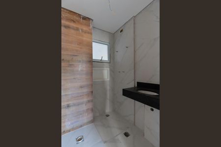 Apartamento à venda com 38m², 2 quartos e 1 vaga Apartamento à venda com 38m², 2 quartos e 1 vagaBanheiro