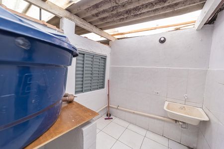 Casa para alugar com 40m², 1 quarto e 1 vagaÁrea de Serviço