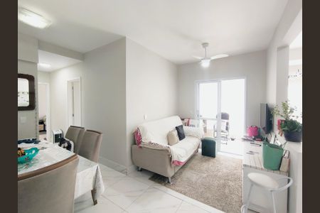 Sala de apartamento para alugar com 2 quartos, 58m² em Medeiros, Jundiaí