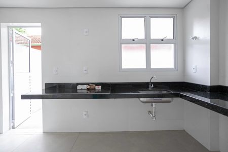 Apartamento à venda com 129m², 3 quartos e 2 vagasCozinha