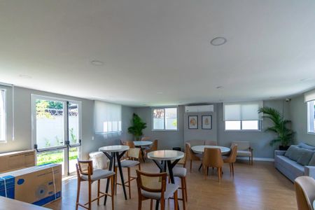 Apartamento para alugar com 40m², 2 quartos e sem vagaÁrea comum - Salão de festas