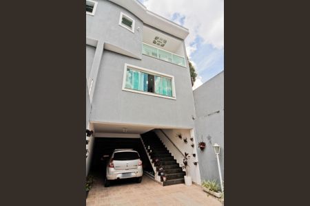 Casa à venda com 300m², 4 quartos e 6 vagasÁrea externa