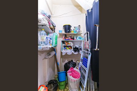 Casa para alugar com 303m², 2 quartos e 2 vagasQuarto de Serviço