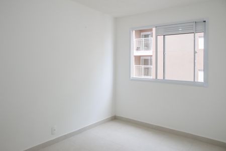 Sala de apartamento para alugar com 2 quartos, 34m² em Parque Industrial Tomas Edson, São Paulo