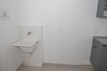 Apartamento para alugar com 34m², 2 quartos e sem vagaCozinha e Área de Serviço