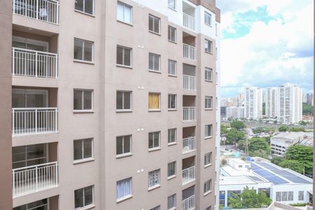 Vista da Sala de apartamento para alugar com 2 quartos, 34m² em Parque Industrial Tomas Edson, São Paulo