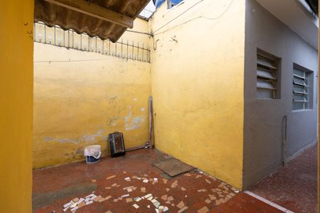 Casa para alugar com 28m², 1 quarto e sem vagaQuintal