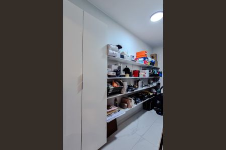 Casa para alugar com 400m², 4 quartos e 2 vagasDespensa