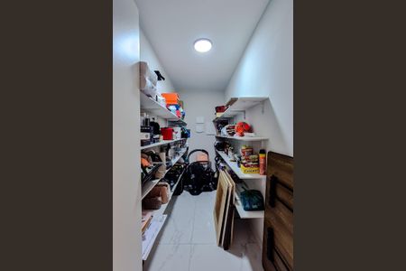 Casa para alugar com 400m², 4 quartos e 2 vagasDespensa