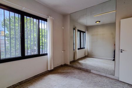 Casa para alugar com 400m², 4 quartos e 2 vagasQuarto 4