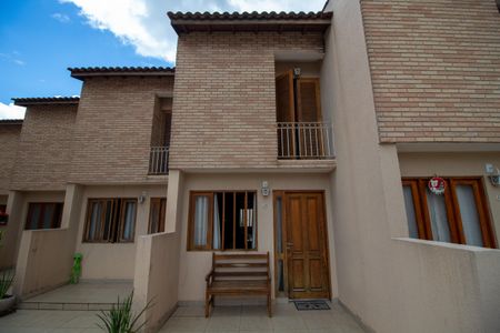 Casa de condomínio para alugar com 90m², 2 quartos e 3 vagasFachada