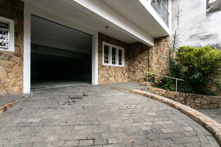 Casa à venda com 283m², 3 quartos e 8 vagasEntrada