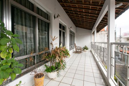 Casa à venda com 283m², 3 quartos e 8 vagasVaranda da Sala