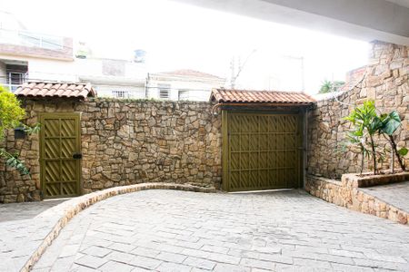 Casa à venda com 283m², 3 quartos e 8 vagasEntrada