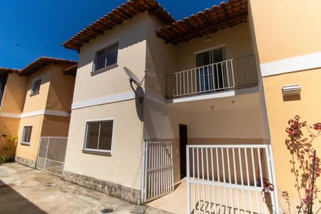 Casa de condomínio para alugar com 80m², 2 quartos e 1 vagaFachada