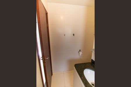 Casa de condomínio para alugar com 80m², 2 quartos e 1 vagaBanheiro da Suíte 1