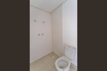 Apartamento à venda com 130m², 3 quartos e 3 vagas Apartamento à venda com 130m², 3 quartos e 3 vagasBanheiro da suíte 2