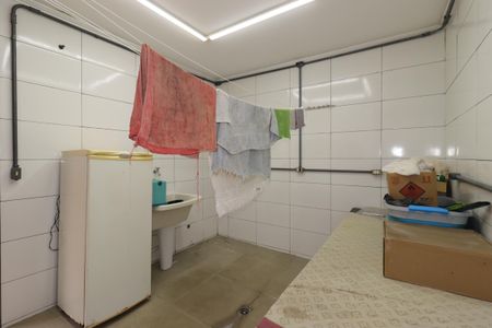 Casa à venda com 235m², 3 quartos e 7 vagasÁrea de Serviço