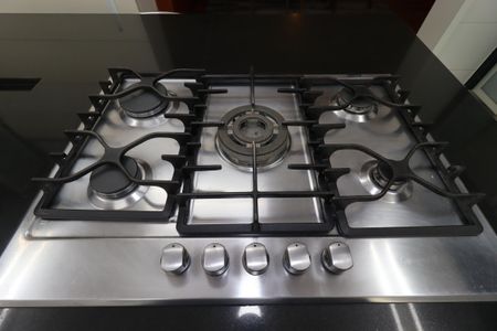 Casa à venda com 235m², 3 quartos e 7 vagasCozinha - Cooktop