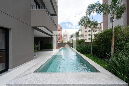 Studio à venda com 28m², 1 quarto e sem vagaÁrea comum - Piscina