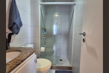 Apartamento à venda com 66m², 2 quartos e 1 vagaBanheiro 