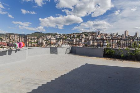 Apartamento à venda com 186m², 4 quartos e 2 vagasCobertura