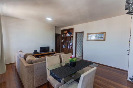 Apartamento à venda com 186m², 4 quartos e 2 vagasSala 1