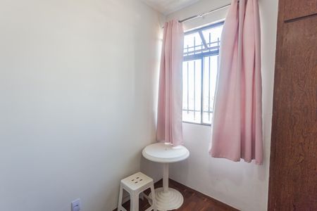 Apartamento à venda com 186m², 4 quartos e 2 vagasQuarto 2