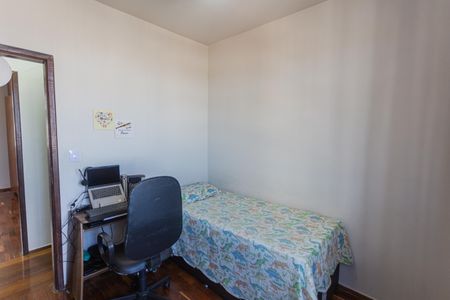 Apartamento à venda com 186m², 4 quartos e 2 vagasQuarto 4