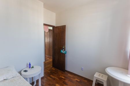Apartamento à venda com 186m², 4 quartos e 2 vagasQuarto 2