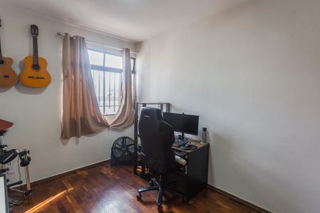Apartamento à venda com 186m², 4 quartos e 2 vagasQuarto 3
