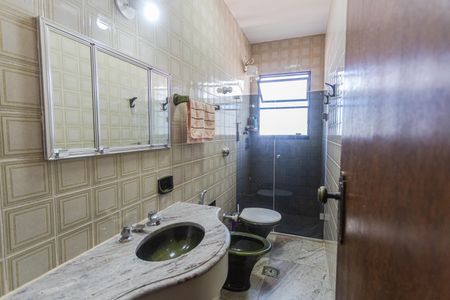 Apartamento à venda com 186m², 4 quartos e 2 vagasBanheiro da Suíte
