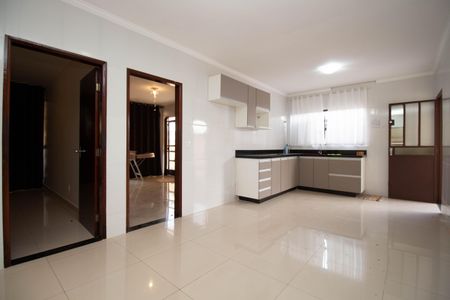 Sala 2 de casa para alugar com 7 quartos, 500m² em Qnf 2, Brasília