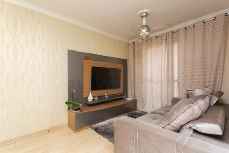 Sala de apartamento para alugar com 3 quartos, 79m² em Vila Carmosina, São Paulo