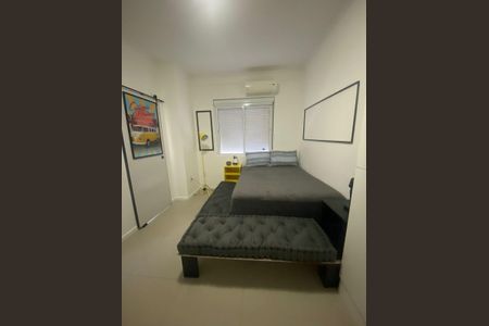 Quarto  de kitnet/studio para alugar com 1 quarto, 28m² em Centro Histórico, Porto Alegre