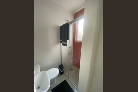 Studio para alugar com 28m², 1 quarto e sem vaga Studio para alugar com 28m², 1 quarto e sem vagaBanheiro
