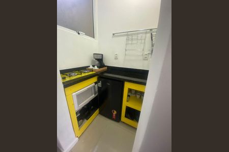 Cozinha  de kitnet/studio para alugar com 1 quarto, 28m² em Centro Histórico, Porto Alegre