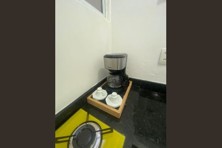 Cozinha  de kitnet/studio para alugar com 1 quarto, 28m² em Centro Histórico, Porto Alegre
