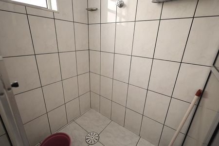 Casa à venda com 141m², 4 quartos e 2 vagasBanheiro 3