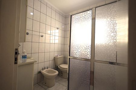 Casa à venda com 141m², 4 quartos e 2 vagasBanheiro 3