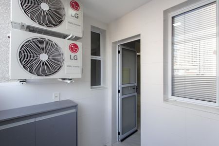 Apartamento para alugar com 69m², 2 quartos e 2 vagasÁrea de serviço