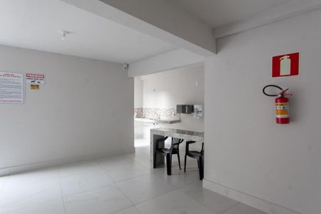Apartamento para alugar com 69m², 2 quartos e 2 vagasÁrea comum - Salão de festas
