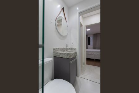 Apartamento para alugar com 69m², 2 quartos e 2 vagasBanheiro social