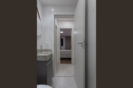 Apartamento para alugar com 69m², 2 quartos e 2 vagasBanheiro social