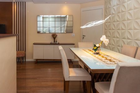 Casa para alugar com 88m², 3 quartos e 2 vagasSala