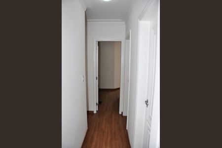 Apartamento para alugar com 99m², 3 quartos e 3 vagas Apartamento para alugar com 99m², 3 quartos e 3 vagasDetalhe - Corredor Quartos